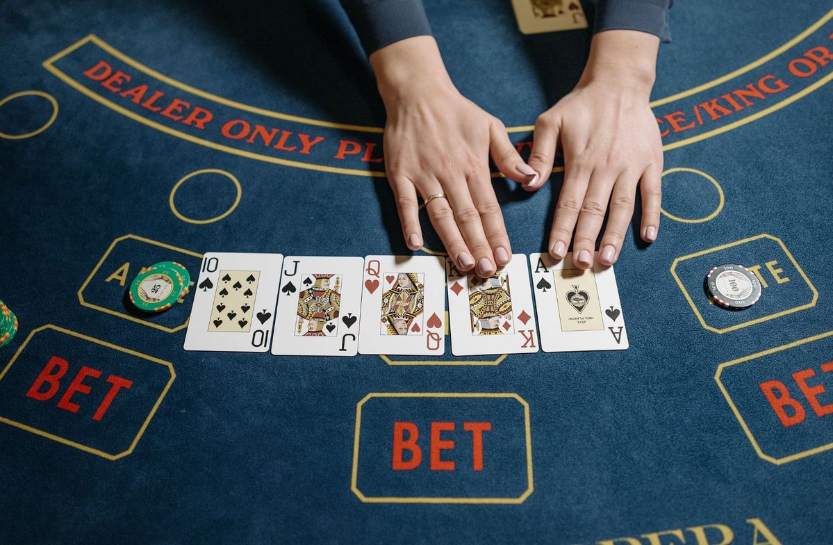 Golden Empire Slot پاکستان ریئل منی گیمز